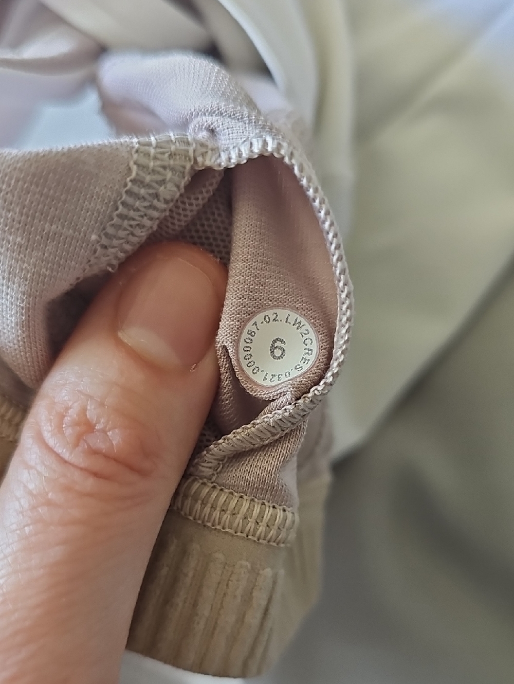 Lululemon Bra - Picture 3 of 4
